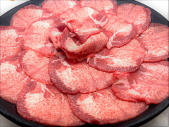 焼しゃぶしゃぶダイニング しゅうまる 豚ロースメガ盛り